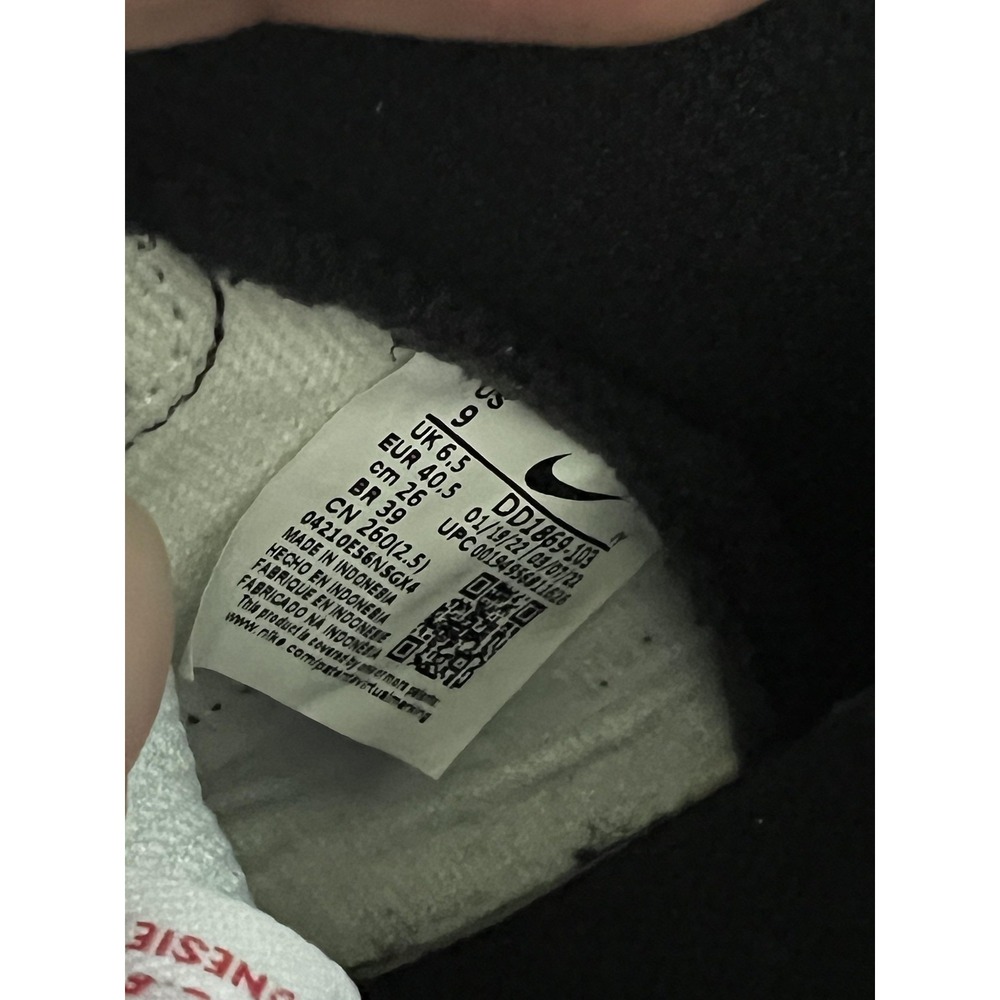 Nike Dunk High Shoes Womens Size 9 Black White Panda Sneaker DD1869-103 - Picture 9 of 10